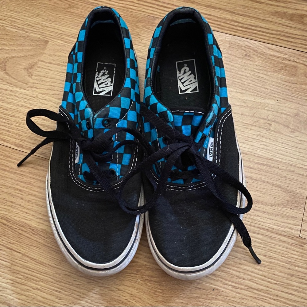Vans Lace-up Shoes EUC youth sz 3